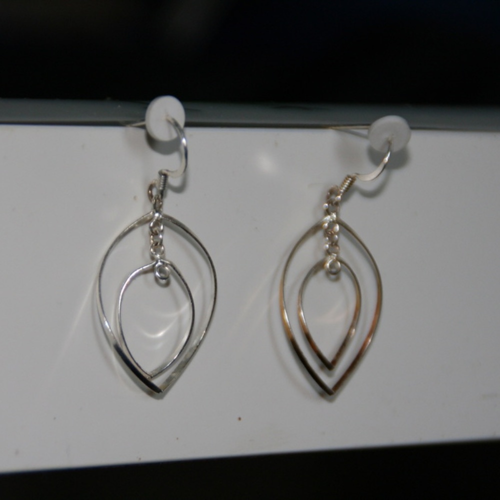 Ear rings